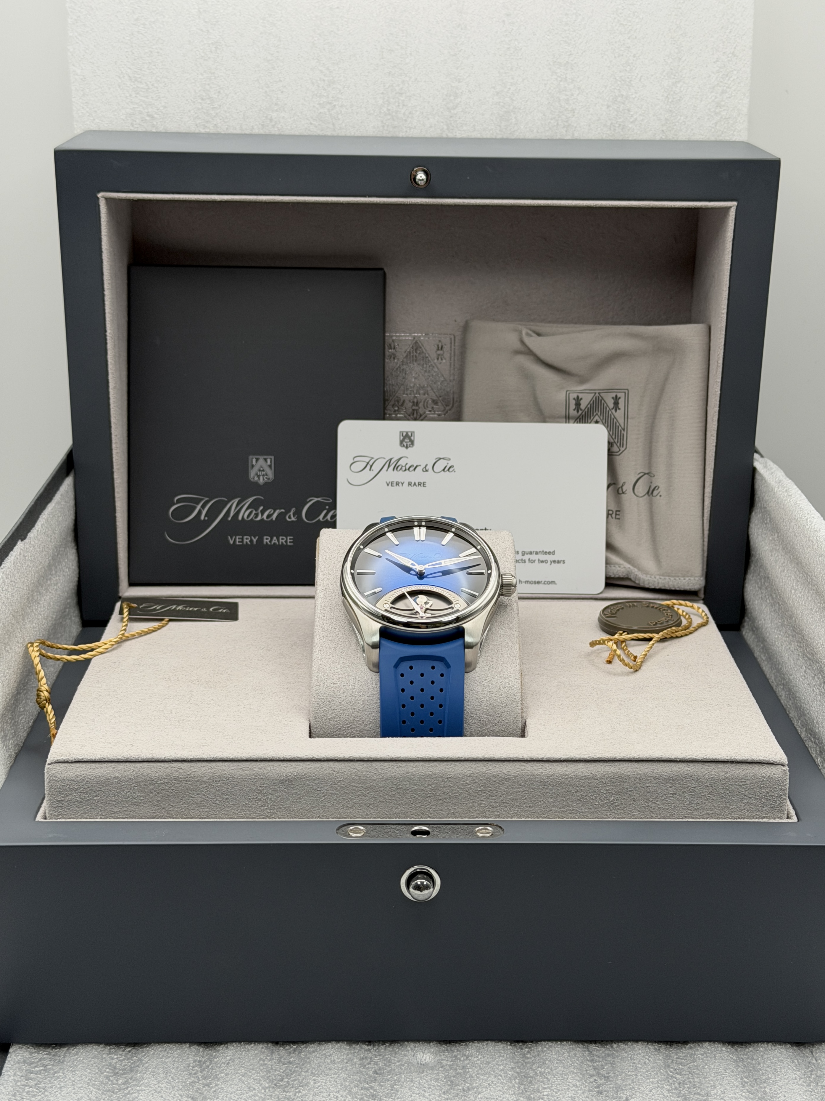 2026 H. Moser & Cie Pioneer Retrograde Seconds 42.8mm Stainless Steel 3250-1200 — image 8