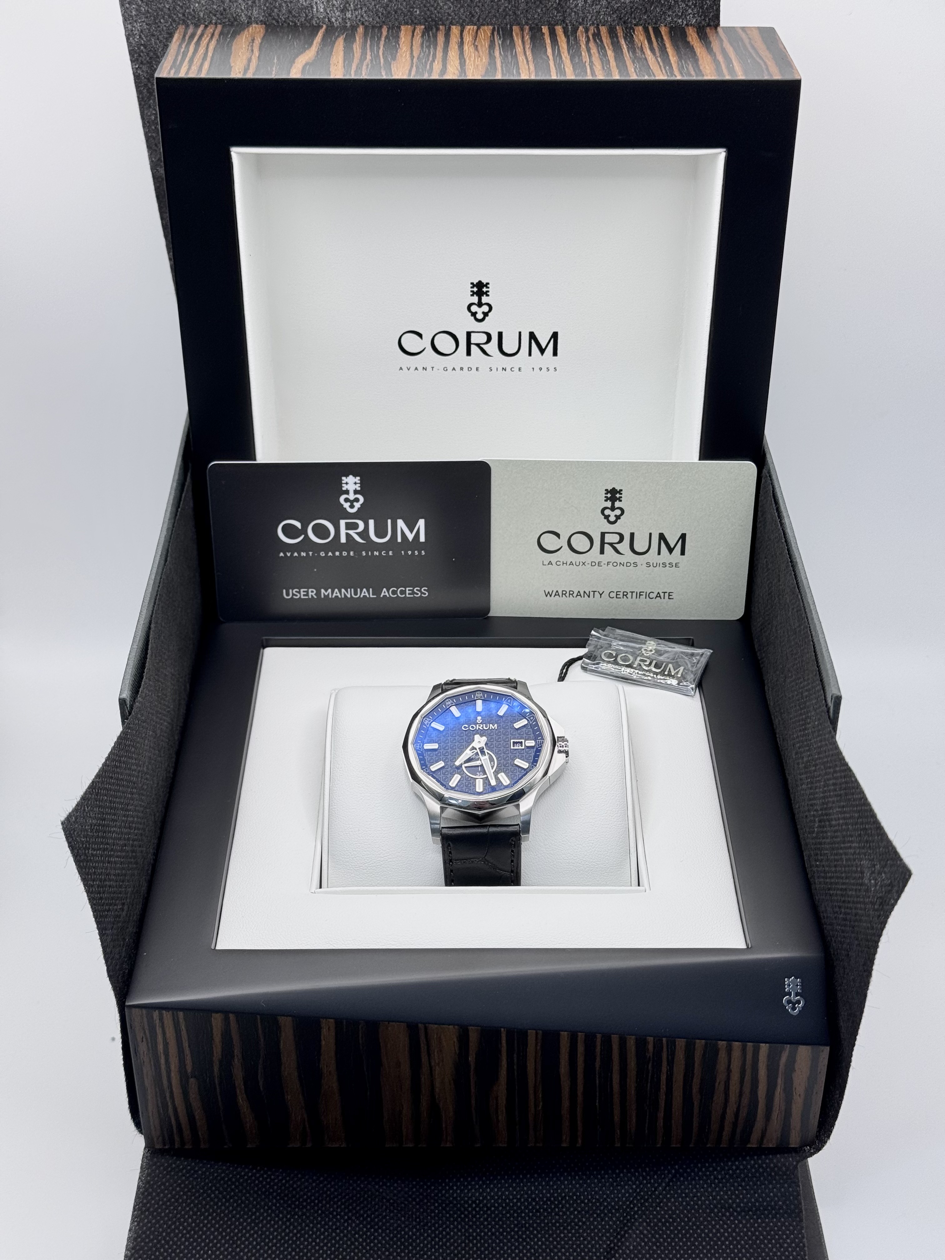 2025 Corum Admiral 42mm Stainless Steel 395.110.20/0F01 AN60 — image 7