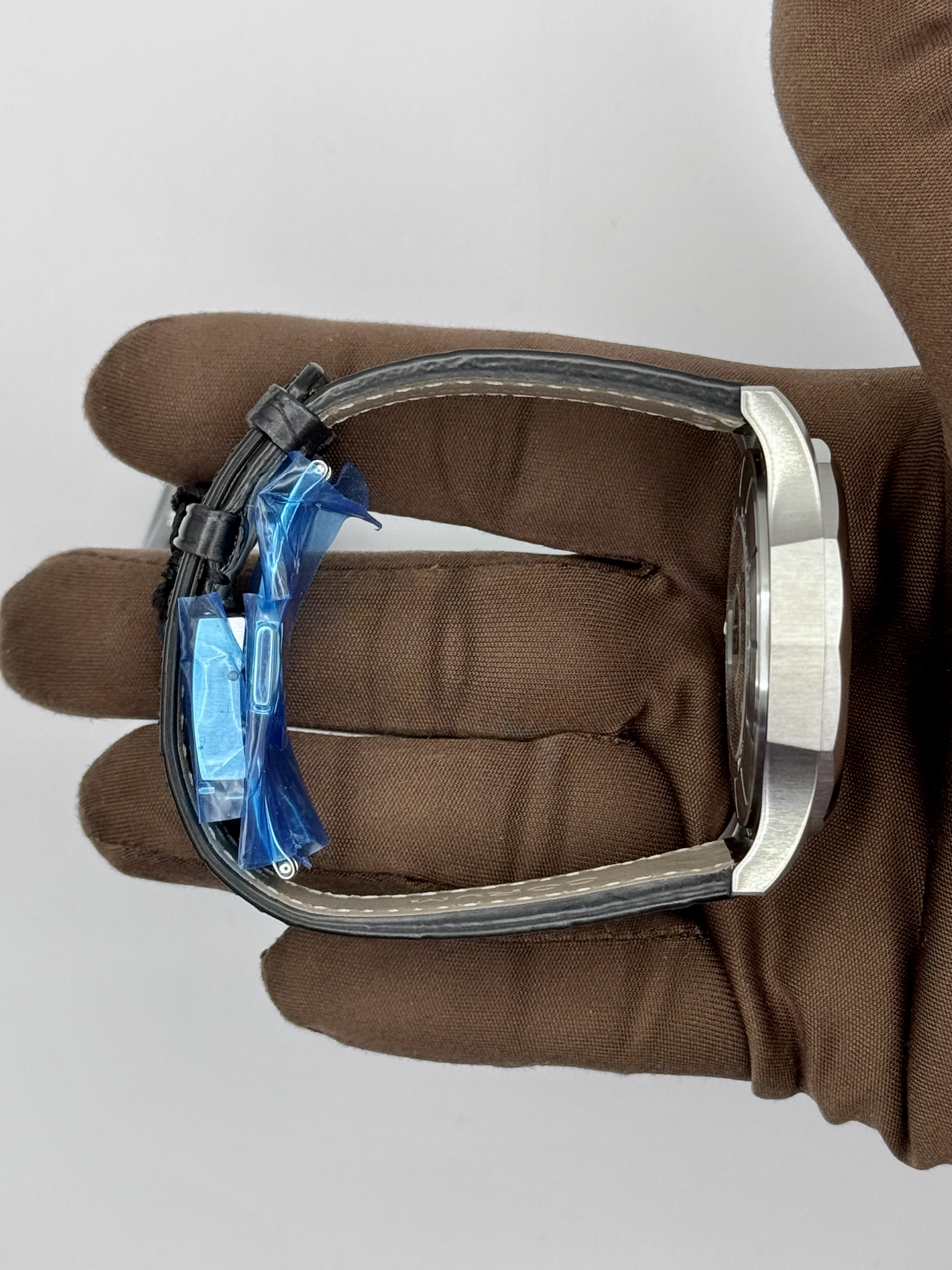 2025 Corum Admiral 42mm Stainless Steel 395.110.20/0F01 AN60 — image 3