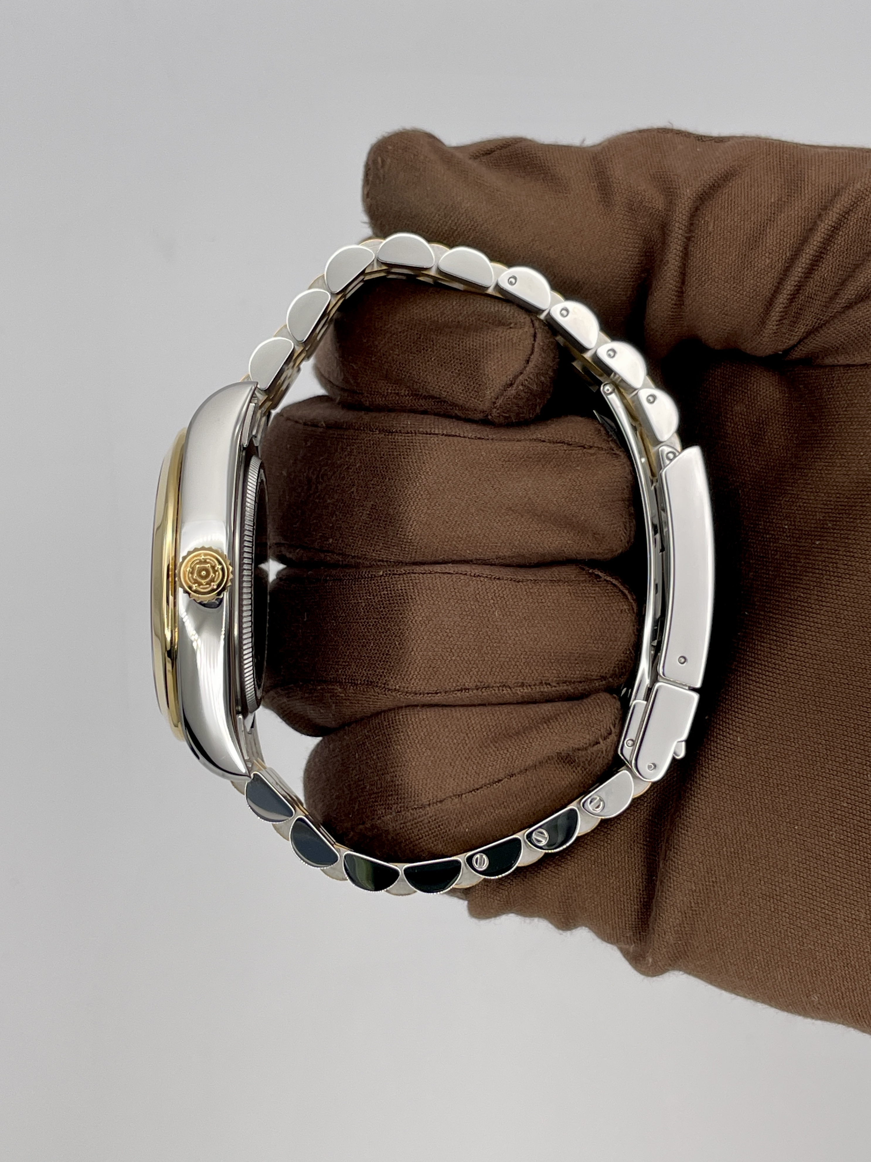 2025 Tudor Black Bay One 36mm Stainless Steel/Yellow Gold m79643-0002 — image 2
