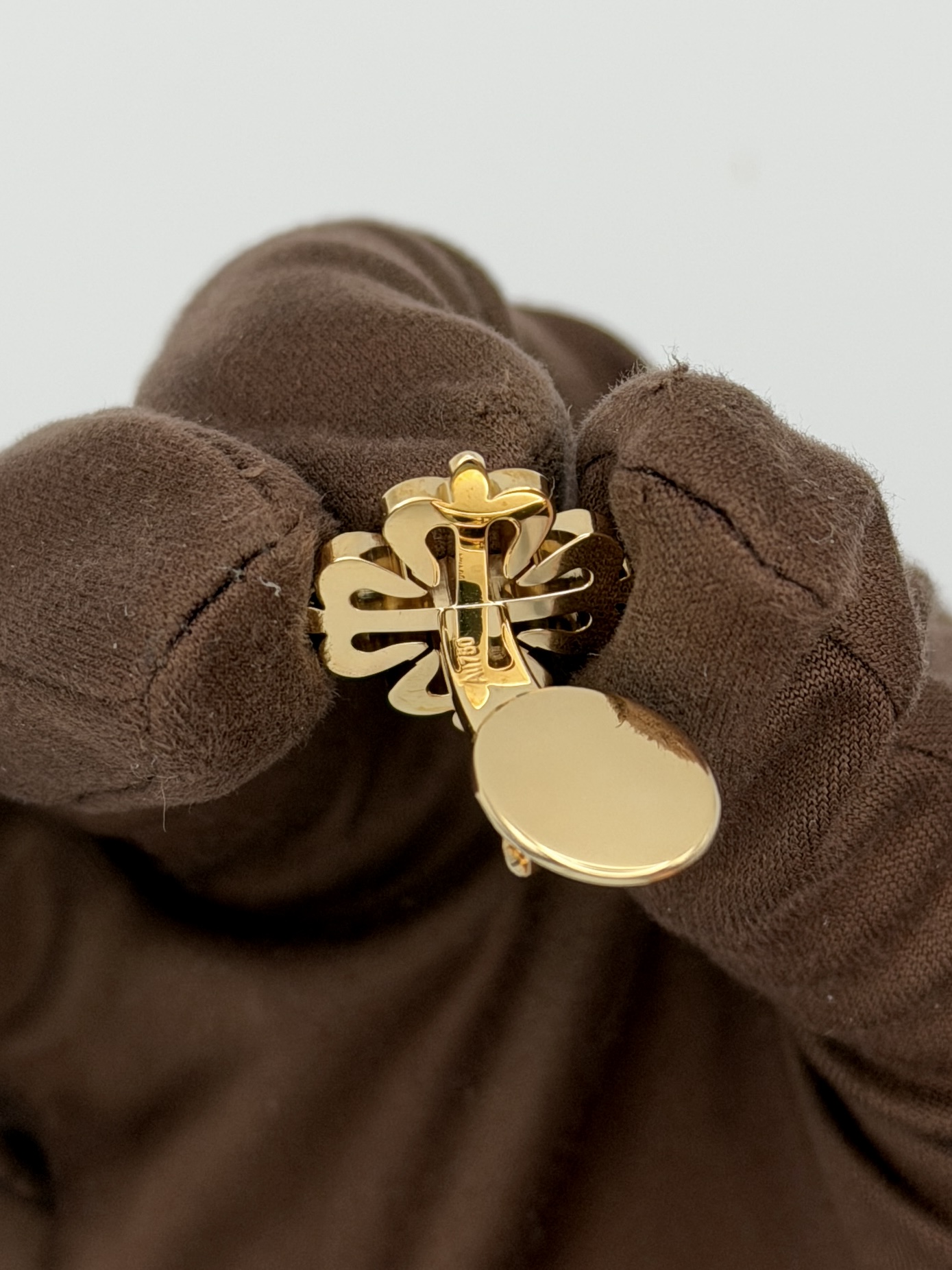 2026 Patek Philippe Calatrava Cuff Links Yellow Gold 205.9083J3-001 — image 5