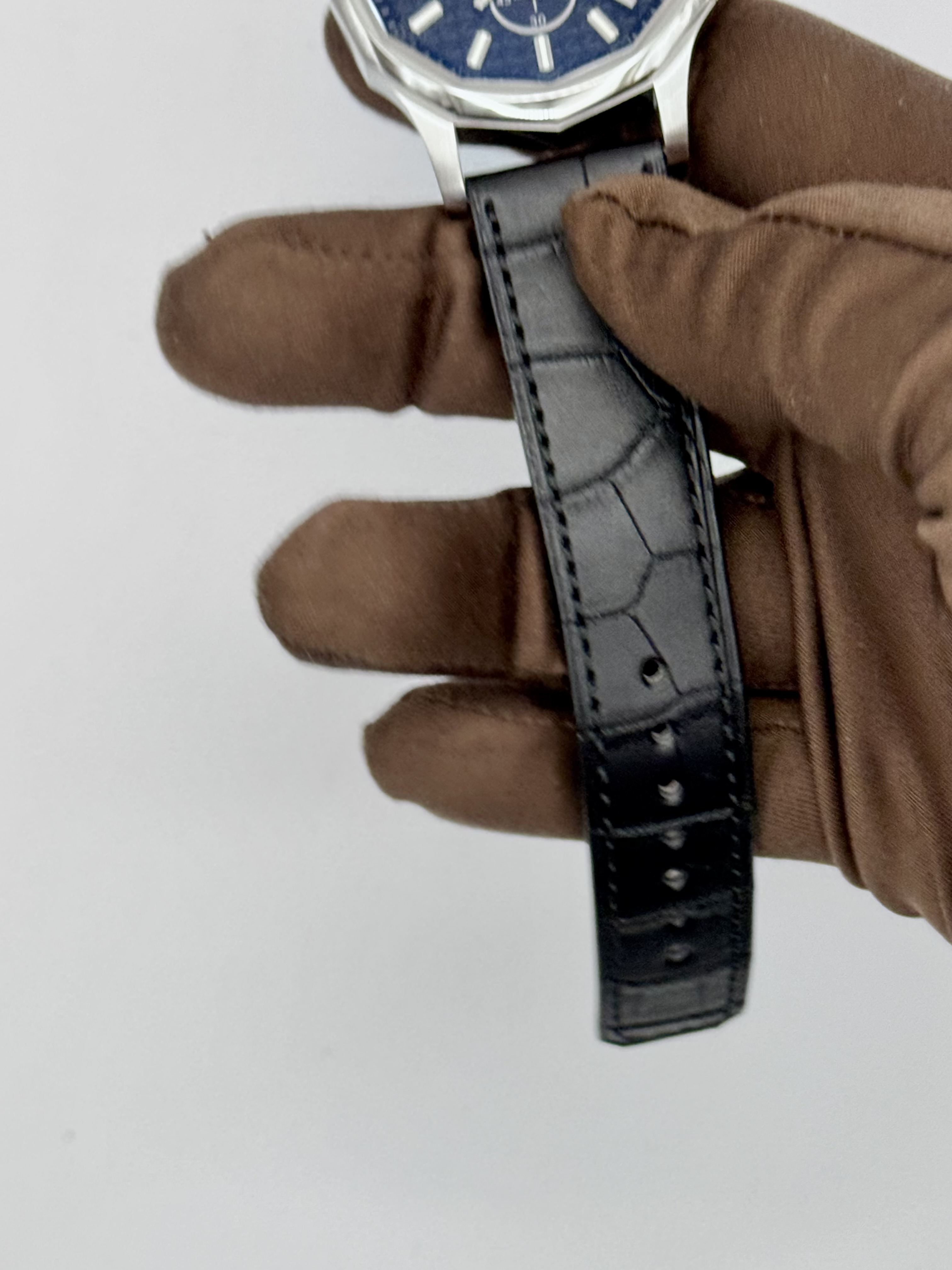 2025 Corum Admiral 42mm Stainless Steel 395.110.20/0F01 AN60 — image 4
