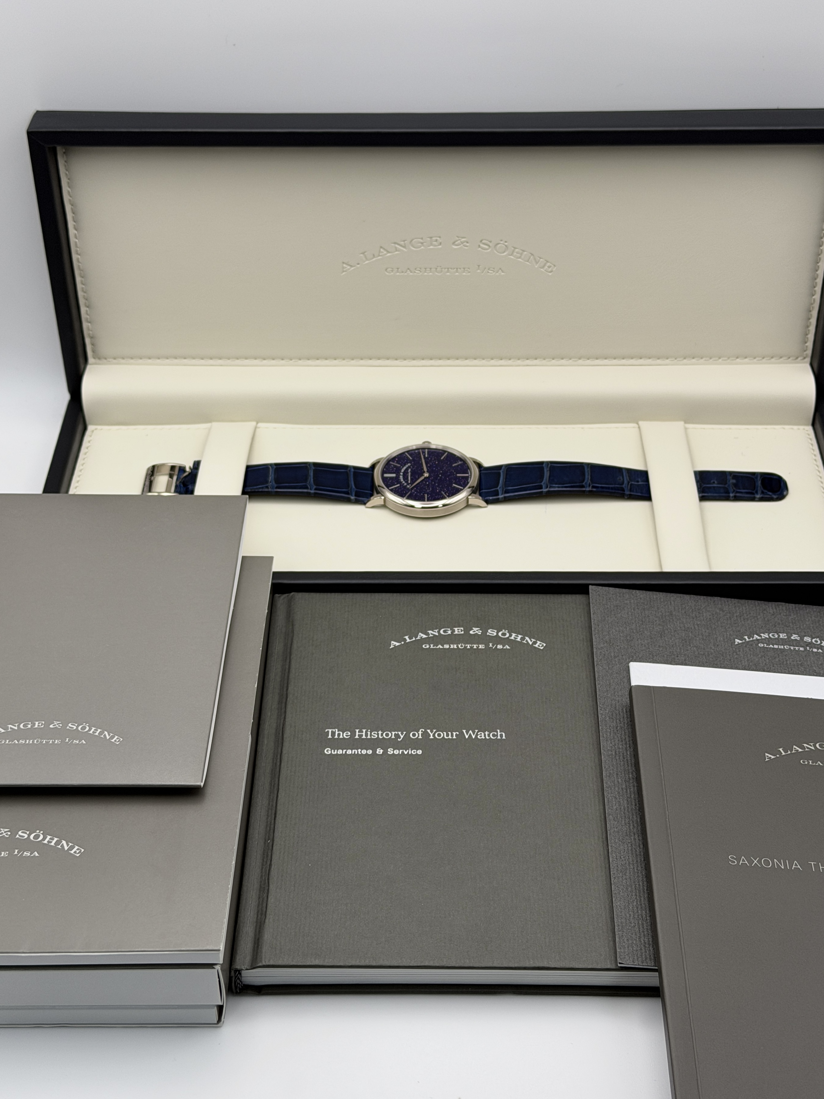 2021 A. Lange & Sohne Saxonia Thin 39mm White Gold 205.086/LSLS2053AX — image 8
